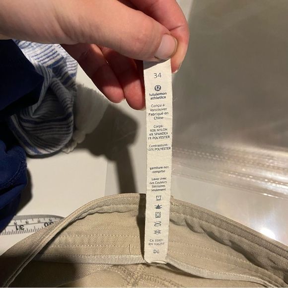 lululemon athletica Tan Men Shorts - Picture 10 of 10